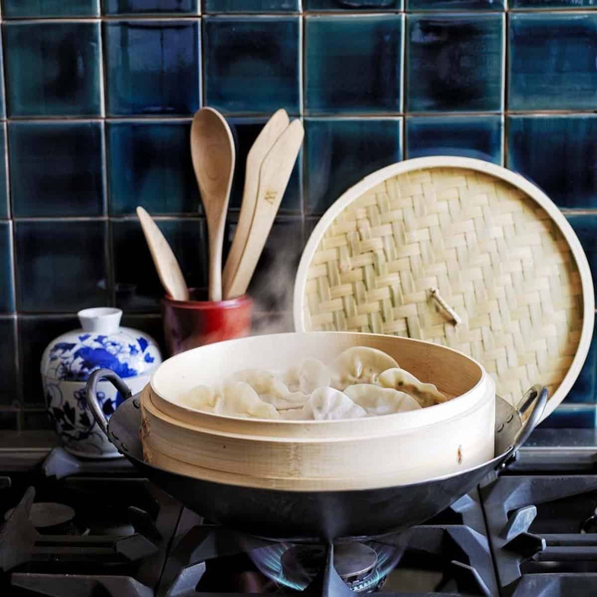 TONGTONG per zuppa a vapore per casa a prova di acqua cucina erbe medicinali a prova di acqua uova Pentola per stufato in ceramica in stile giapponese con coperchio dessert nido d'uccello 